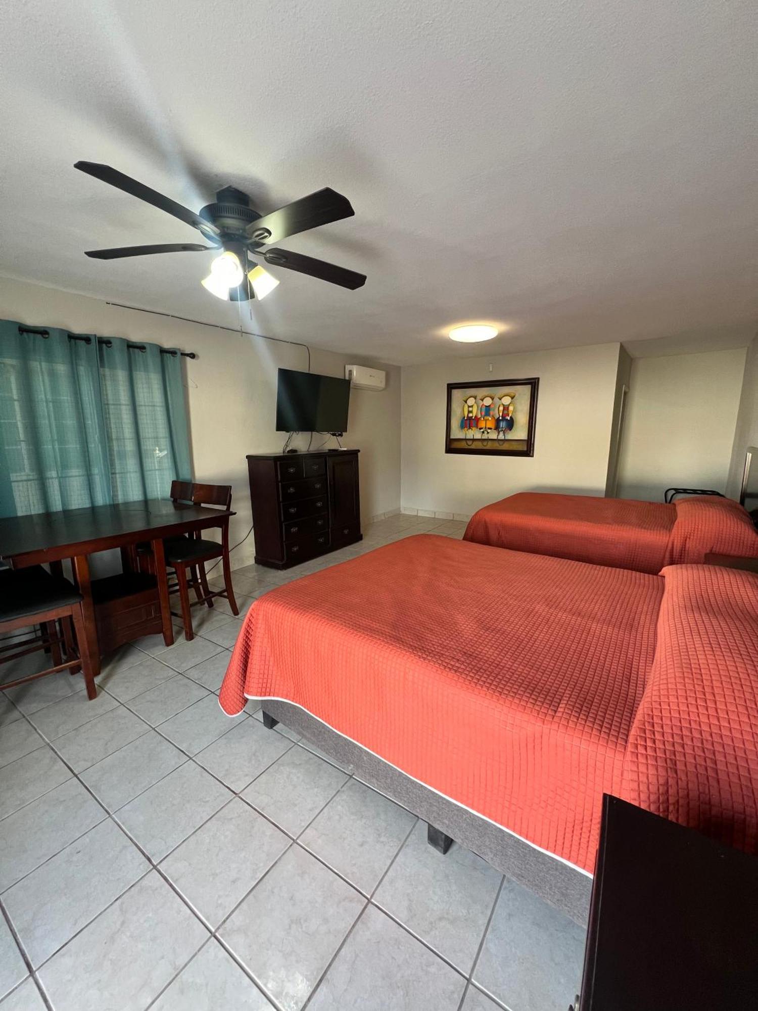 Hotel Los Pinos Inn El Golfo de Santa Clara Bagian luar foto